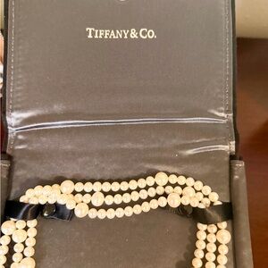 Tiffany & Co. Cream Pearl Necklace